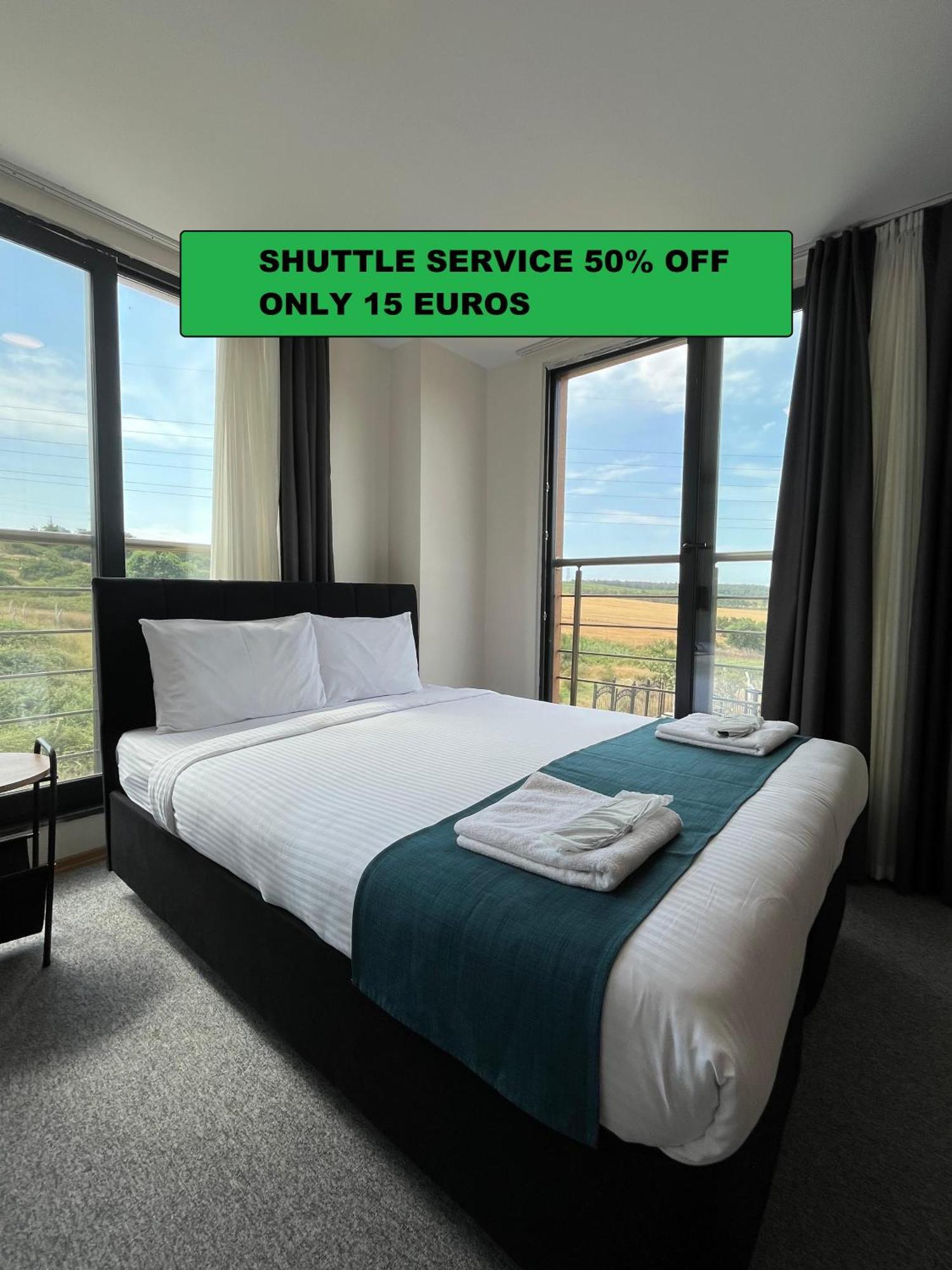 New Garden Airport Hotel Arnavutkoy エクステリア 写真